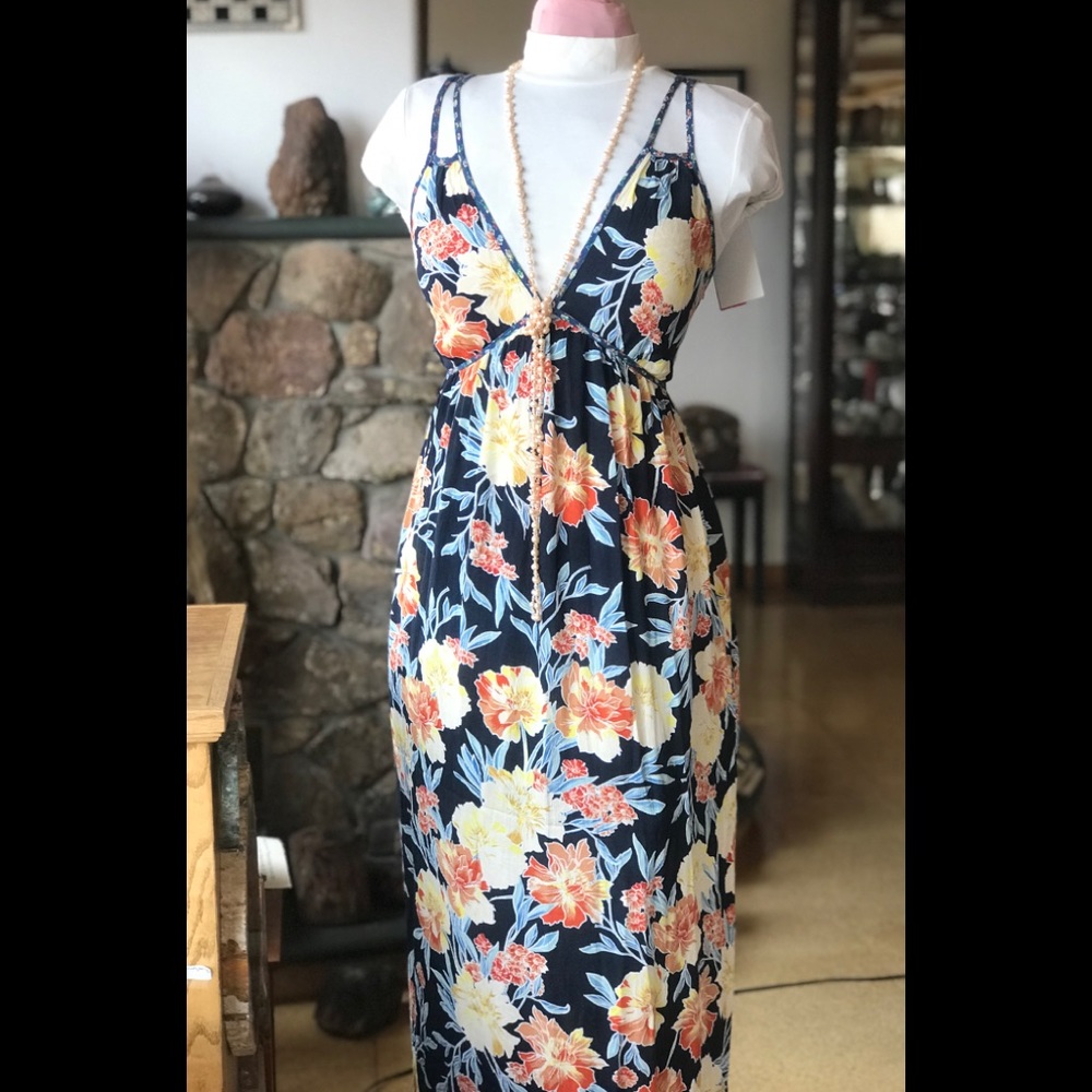 Goddess Tropical Print Tie Waist Maxi Dress NWT